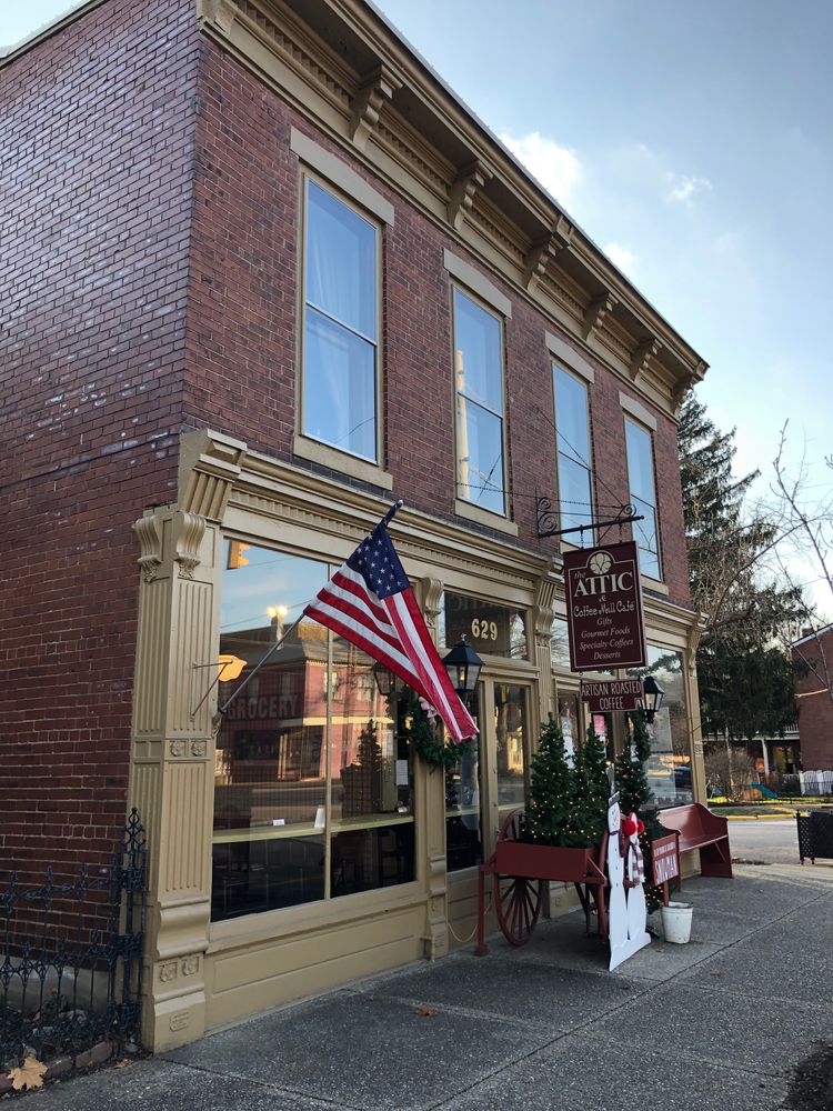 624 W Main St, Madison, IN 47250